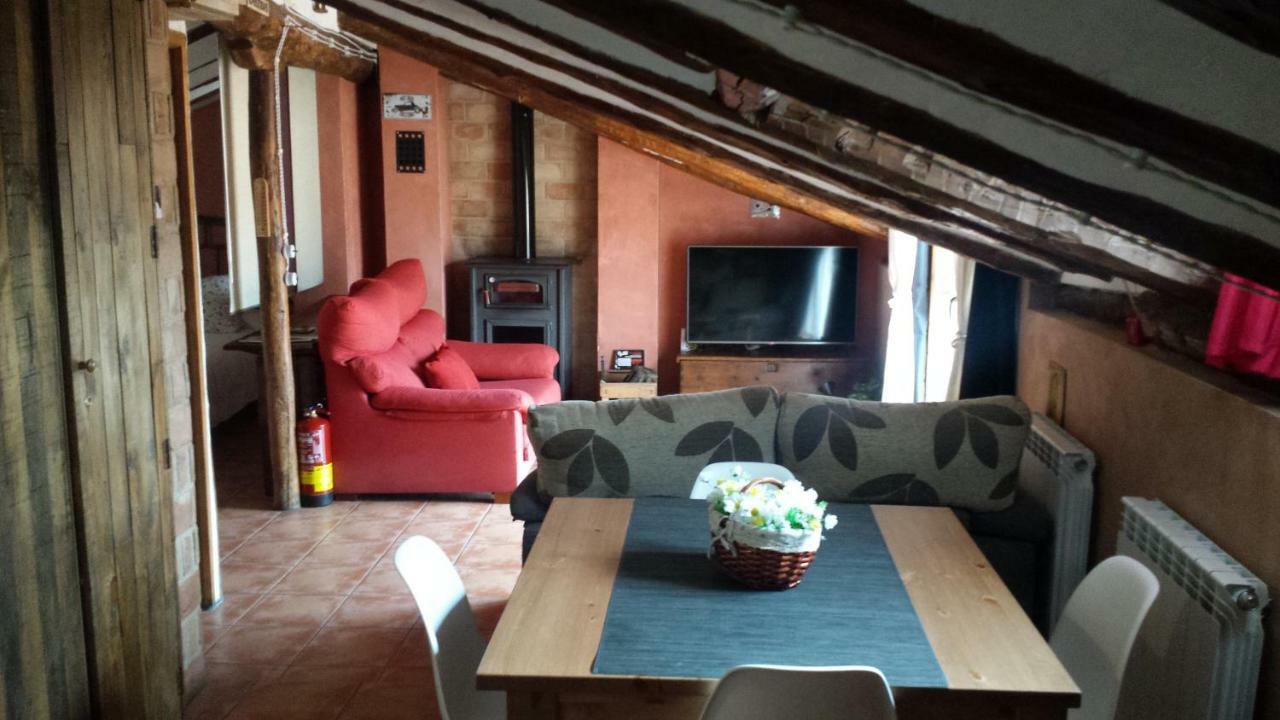 El Bricial Appartement Bezas Buitenkant foto