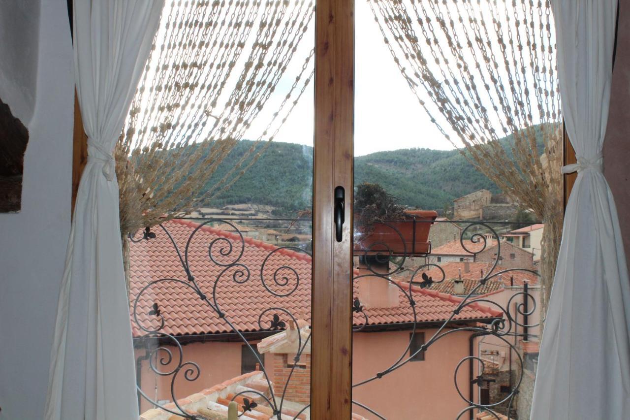 El Bricial Appartement Bezas Buitenkant foto